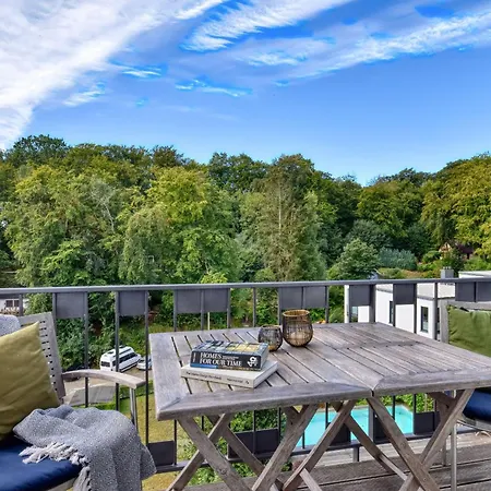 Bernstein In Der Rex * Sellin (Rugen)